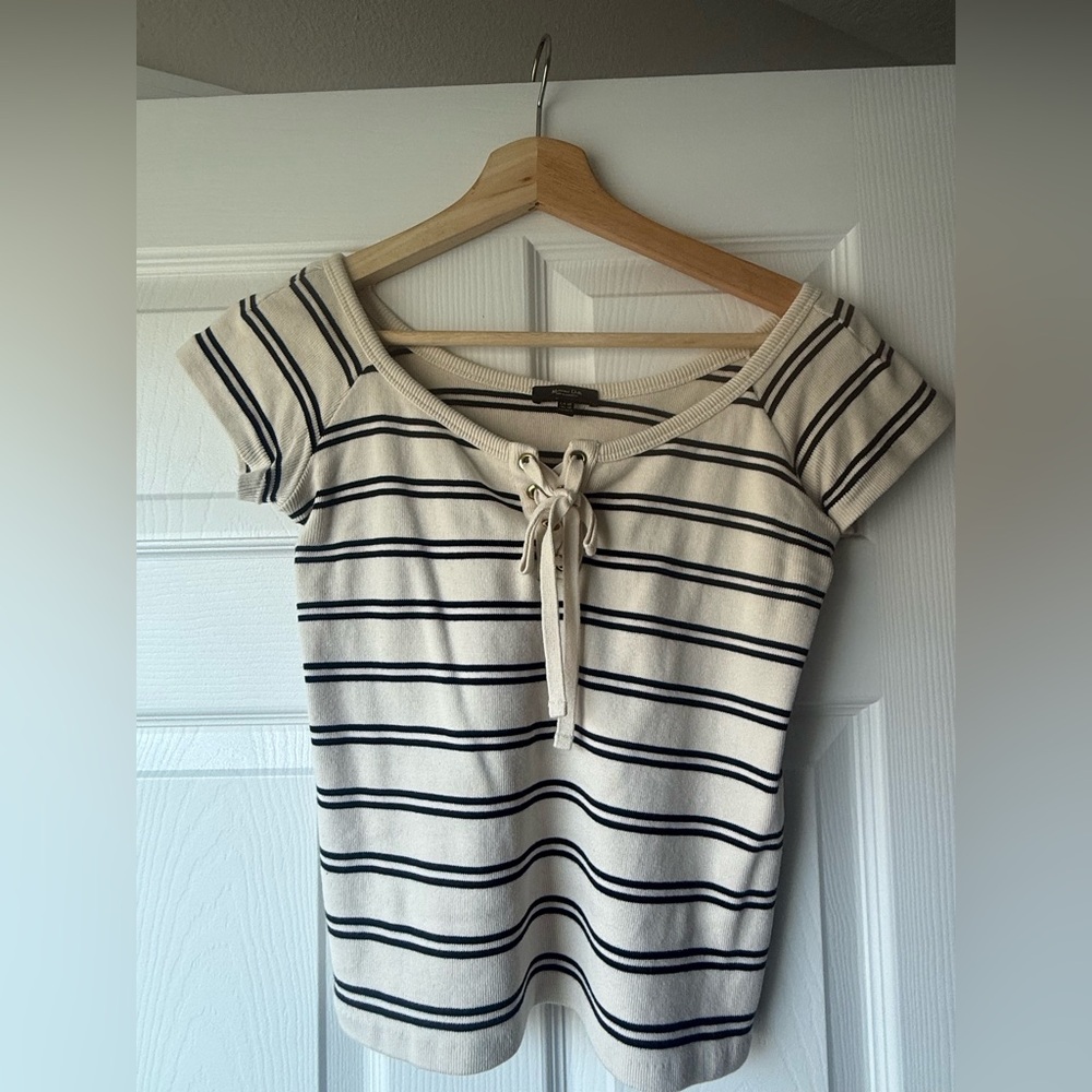 Massimo Dutti cream black striped short-sleeve knit top front lace-up detail
